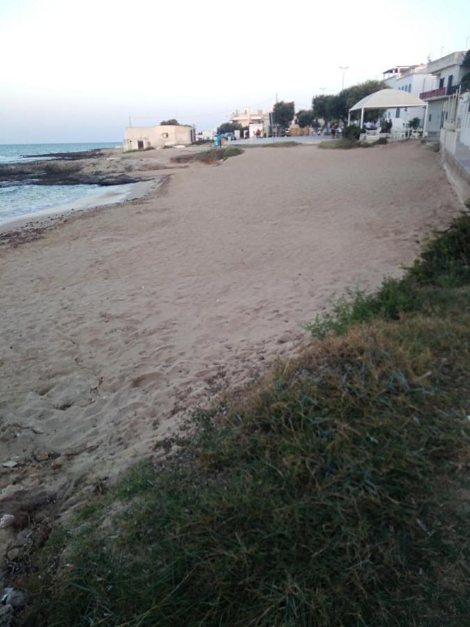 Casa Al Mare Ostuni Camerini วิลลานอวา ดิ ออสตูนี ภายนอก รูปภาพ